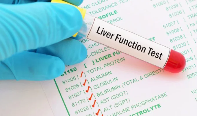 Doctor explaining Liver Function Test Pune results to patient